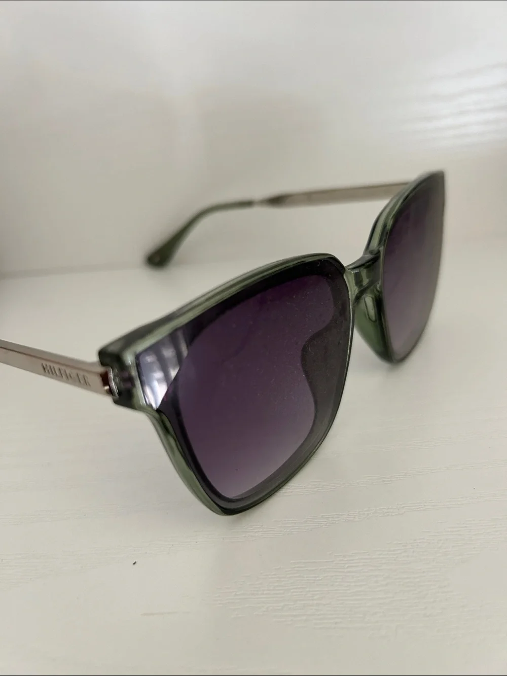 Tommy Hilfiger Women's Green Frame Sunglasses with Purple Gradient Lenses